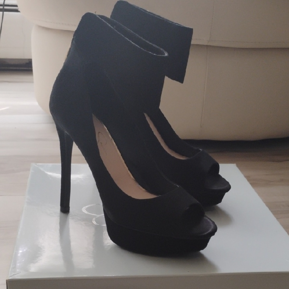 Jessica Simpson Black Stiletto Heels with Ankle Strap
